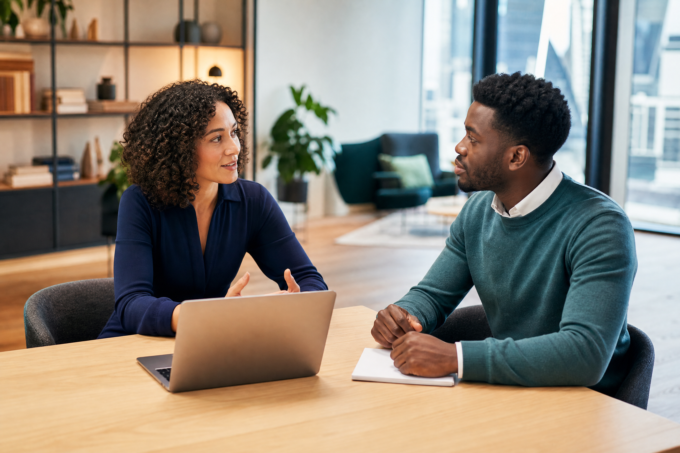 Representative recruitment conversation between a recruiter and a job seeker